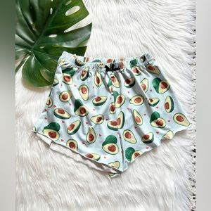 ⭐️🥑 Super cute Avocado Shorts